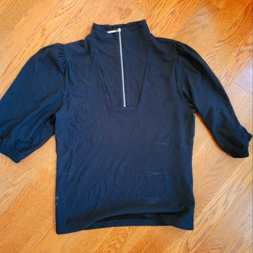 Soft mid sleeve zipper top